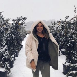 REVERSIBLE fluffy white and olive winter coat!